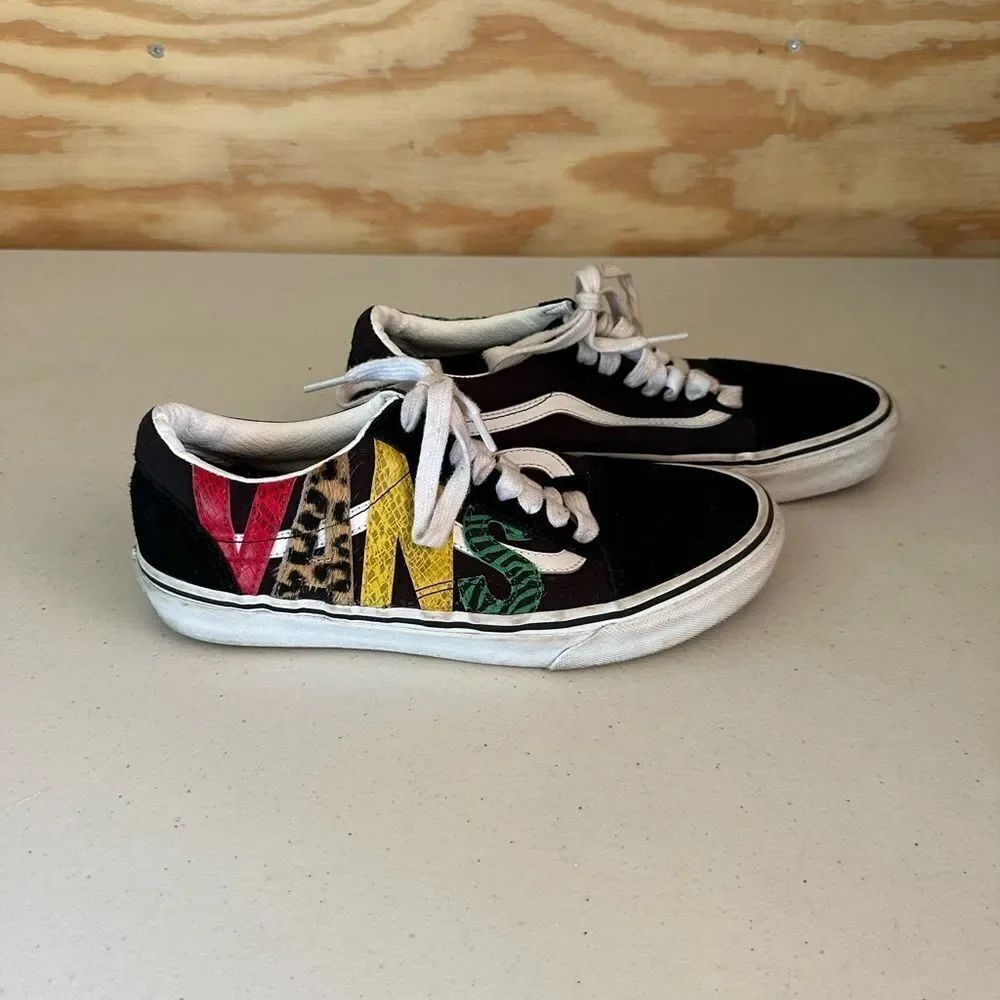 Vans Women's Black and Multicolor Sneakers